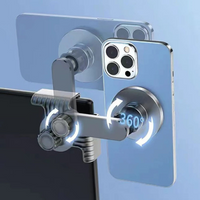 Podpora telefonu pro Tesla — magnetické upevnění a bezdrátové nabíjení 