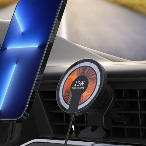 Wireless Magnetic Charger Car – Connected and Convenient Driving 