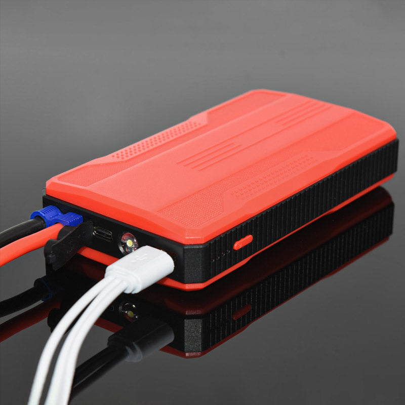 12V自動車用バッテリーブースター — 迅速かつ安全なスタート 